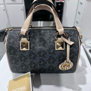 MICHAEL MICHAEL KORS
Grayson Small Empire Signature Logo Duffel Crossbody Bag‎